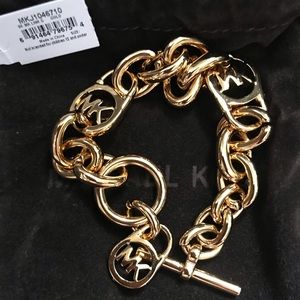 Michael Kors bracelet, barely used